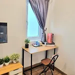 Zizi Homey 302 Cemara Asri